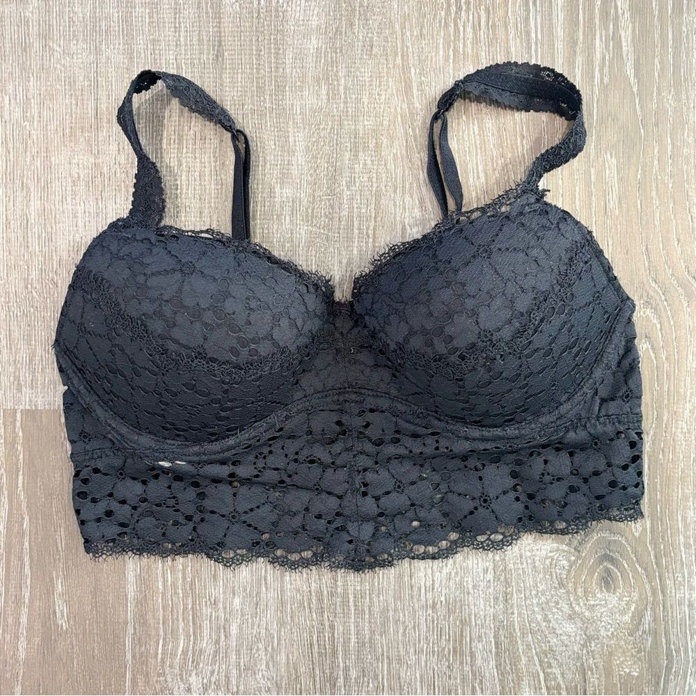 Victoria’s Secret Pink Black Lace Underwire Bralette Small